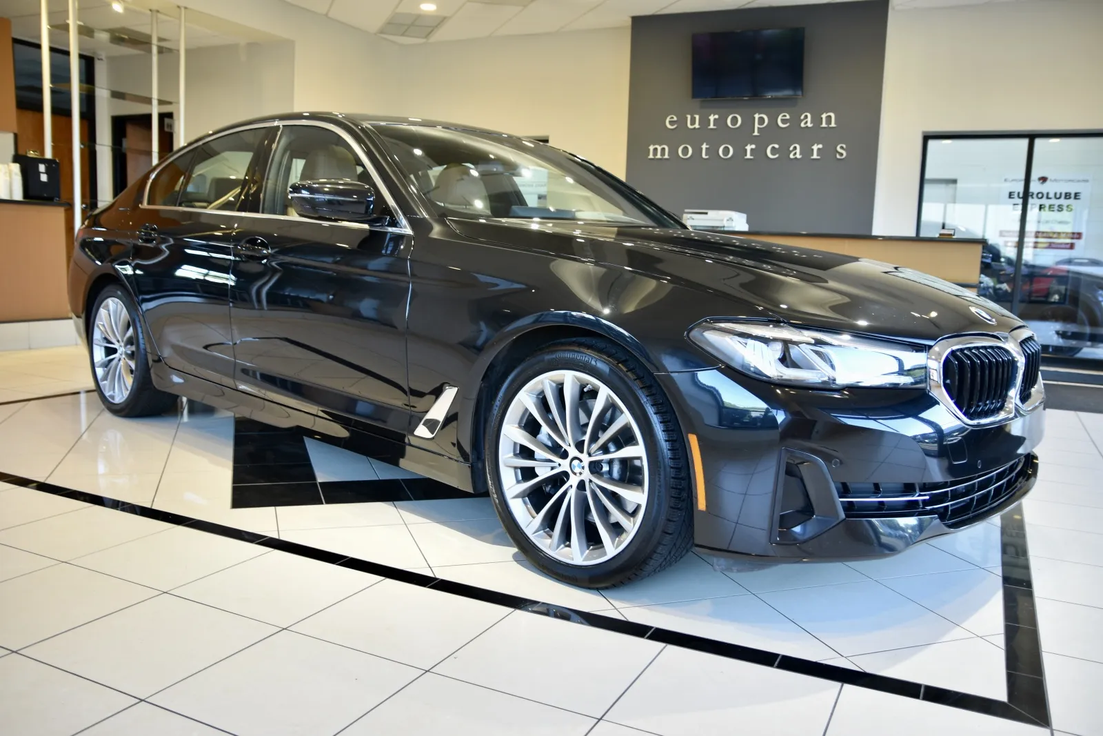 Black 2022 BMW 5 Series 530i xDrive for sale in Middletown, CT