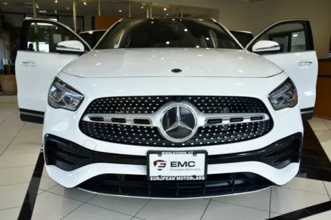 Photos of 2023 Mercedes-Benz GLA 250 4MATIC for sale in Middletown, CT at European Motorcars