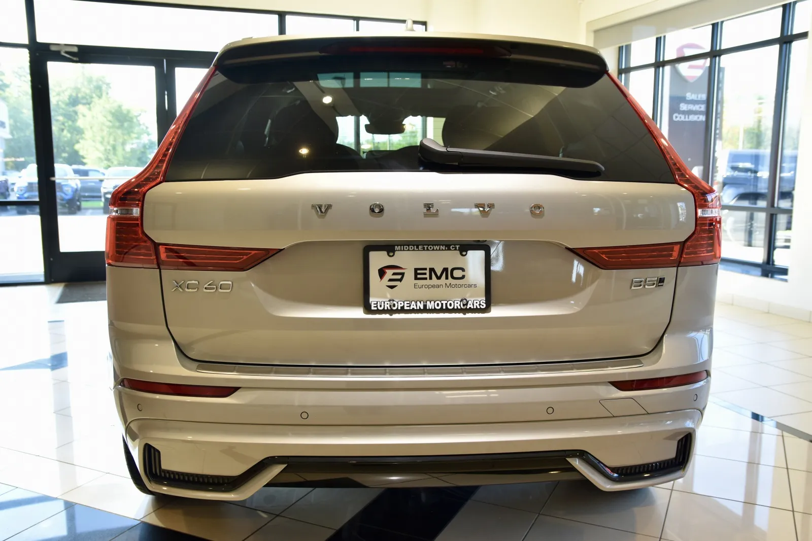 More photos of 2024 Volvo XC60 B5 Plus Dark Theme at European Motorcars, CT