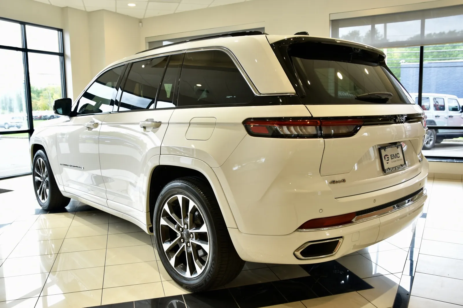 More photos of 2023 Jeep Grand Cherokee Overland at European Motorcars, CT
