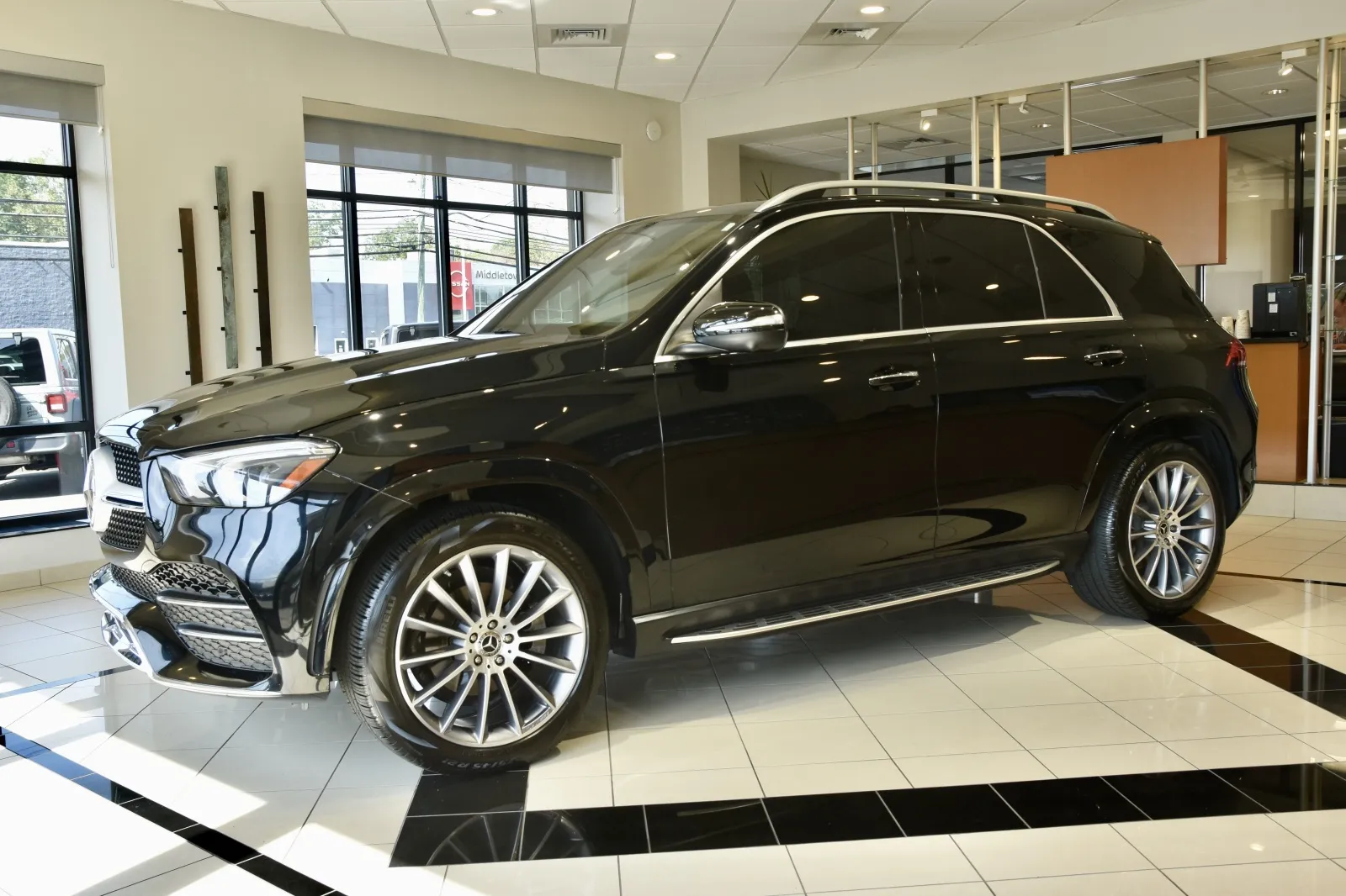 Another view of 2022 Mercedes-Benz GLE 350 4MATIC for sale in Middletown, CT at European Motorcars
