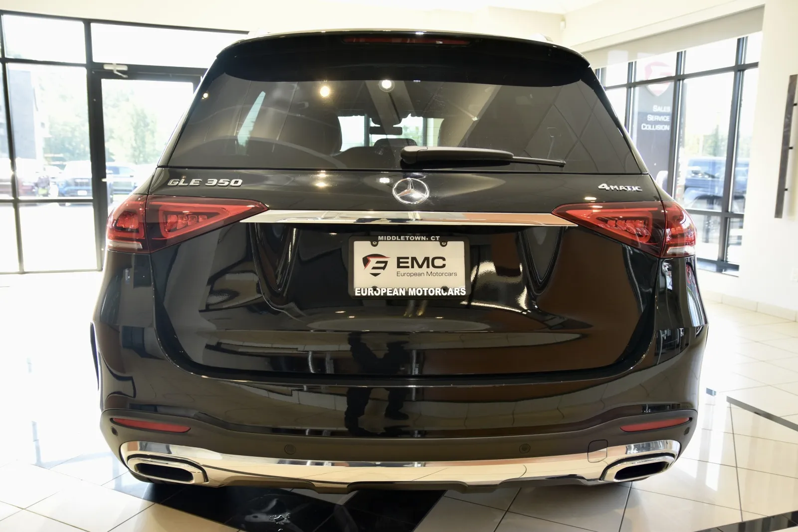 More photos of 2022 Mercedes-Benz GLE 350 4MATIC at European Motorcars, CT
