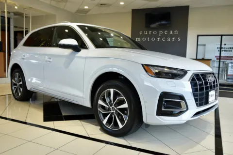 White 2021 Audi Q5 quattro Prestige 45 TFSI for sale in Middletown, CT