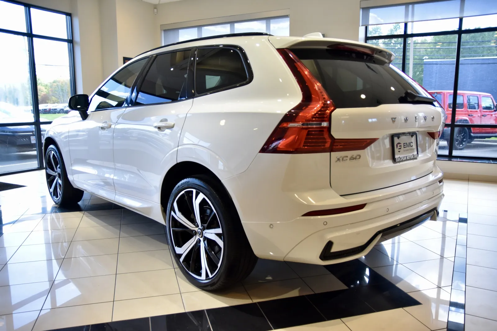 More photos of 2024 Volvo XC60 B5 Ultimate Dark Theme at European Motorcars, CT