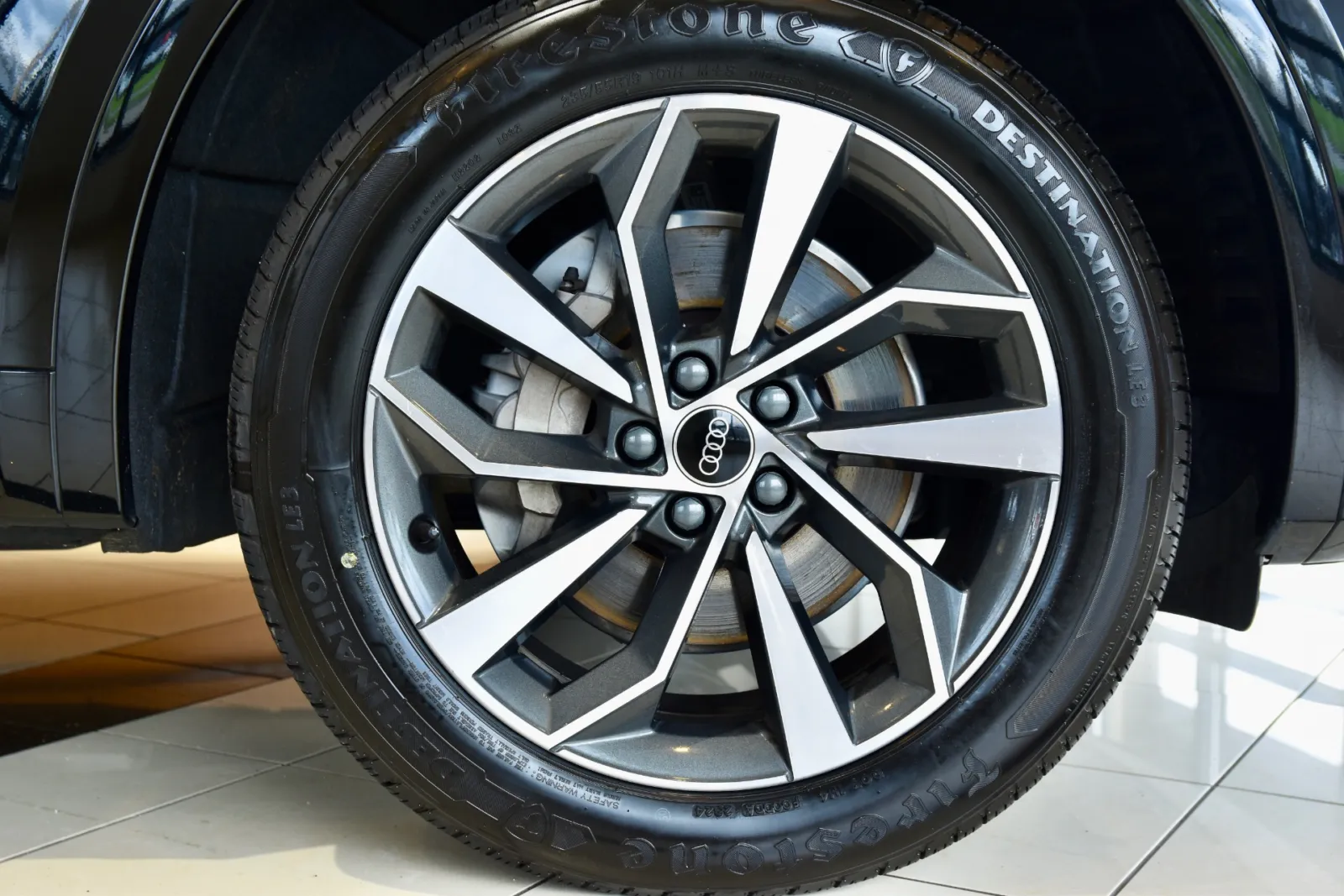 2024 Audi Q5 Premium Plus - Photo 11