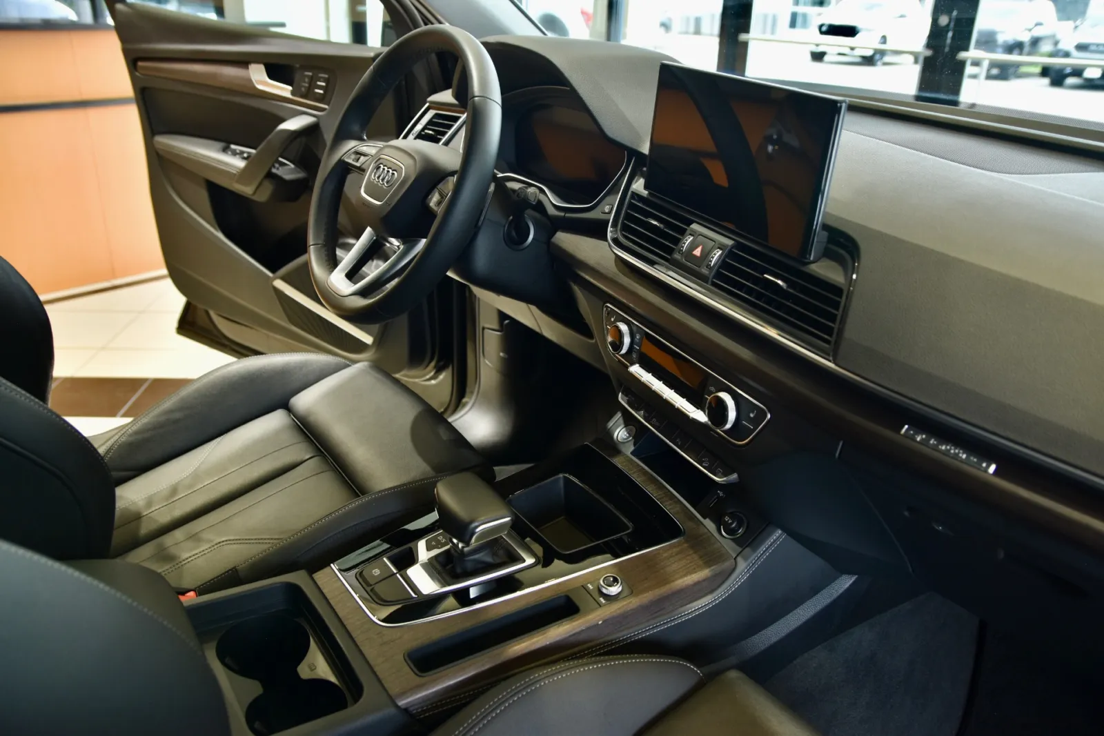 2024 Audi Q5 Premium Plus - Photo 24