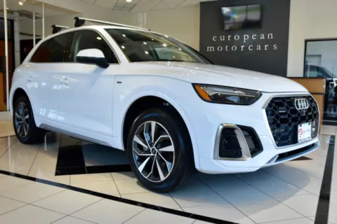 White 2024 Audi Q5 S line Premium Plus for sale in Middletown, CT
