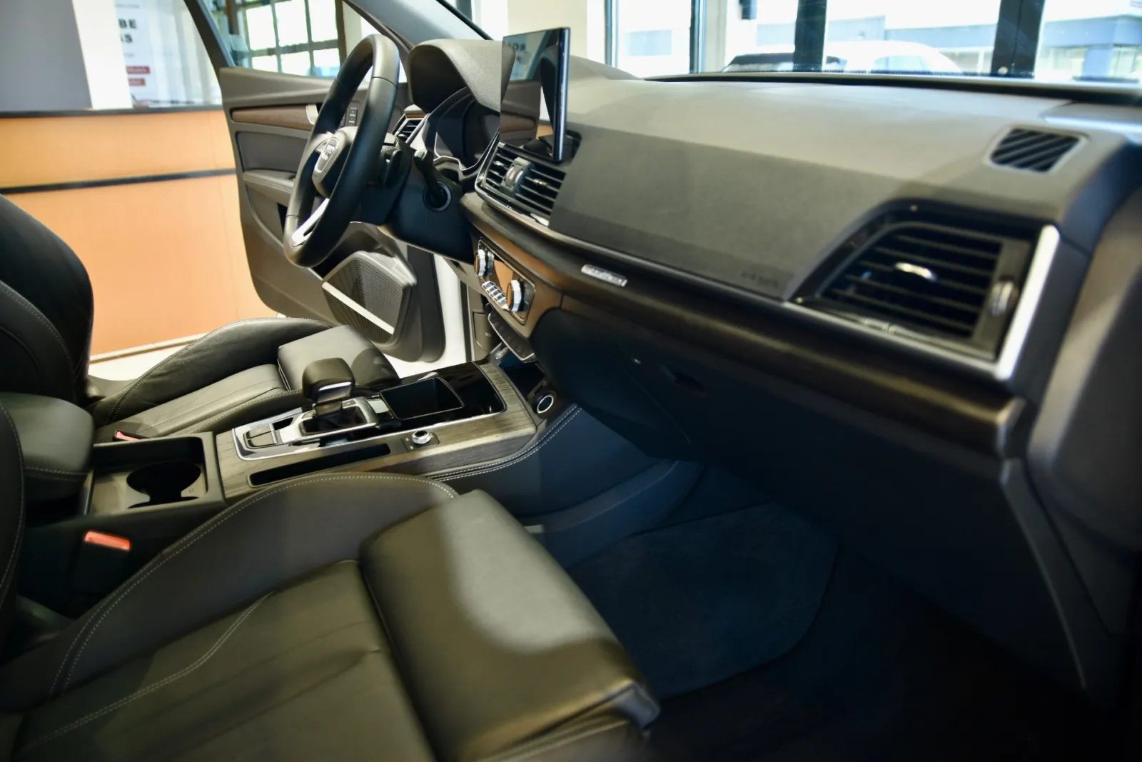 2024 Audi Q5 Premium Plus - Photo 28