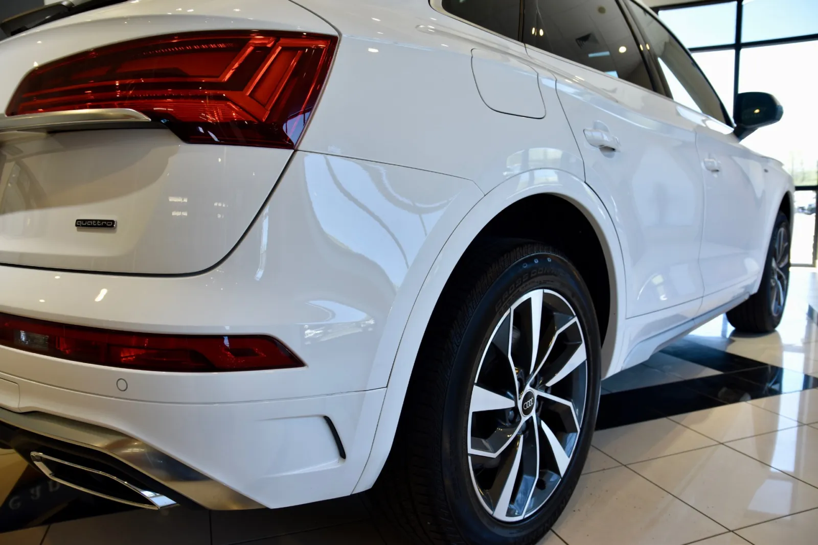 2024 Audi Q5 Premium Plus - Photo 9