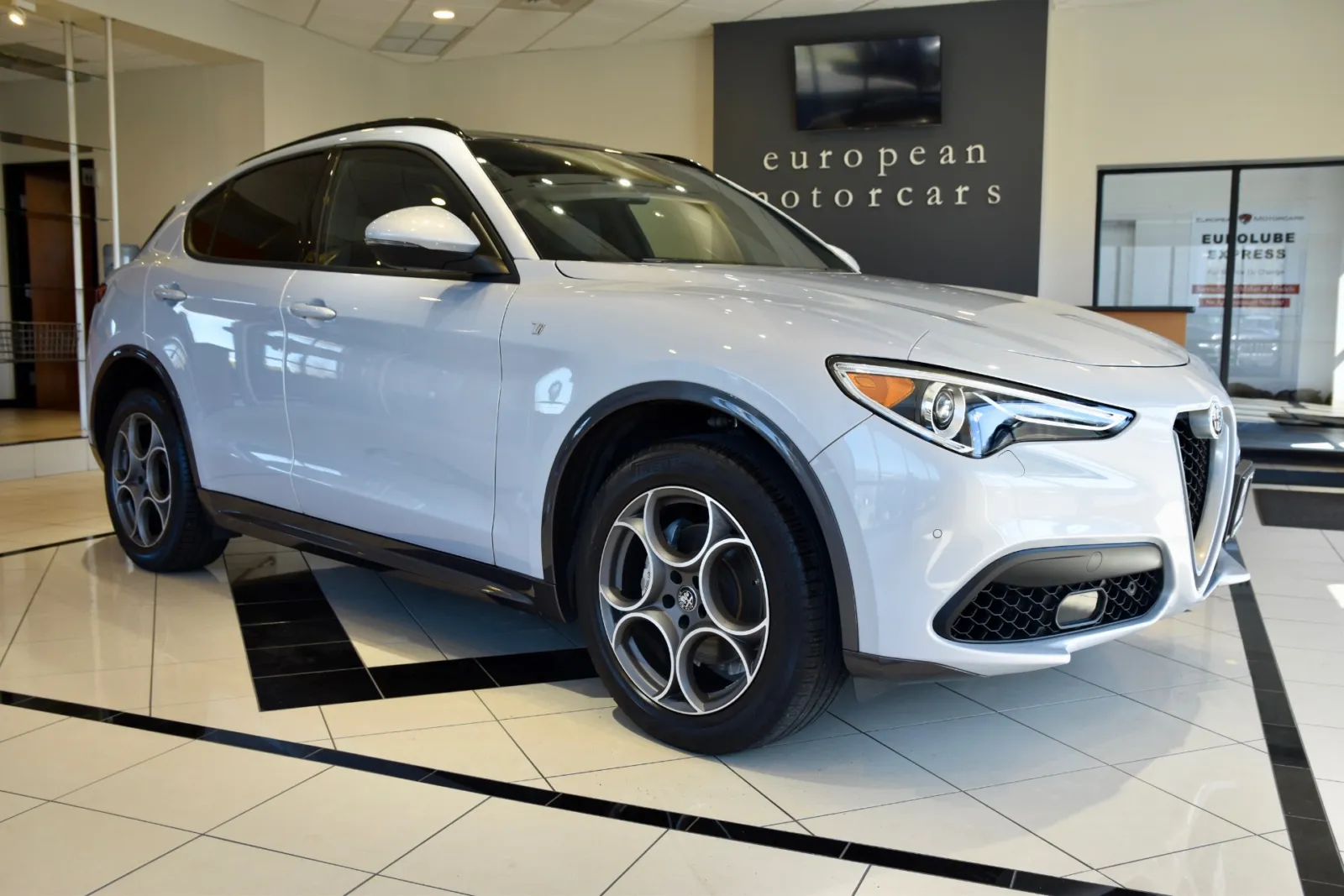 Gray 2022 Alfa Romeo Stelvio Ti for sale in Middletown, CT