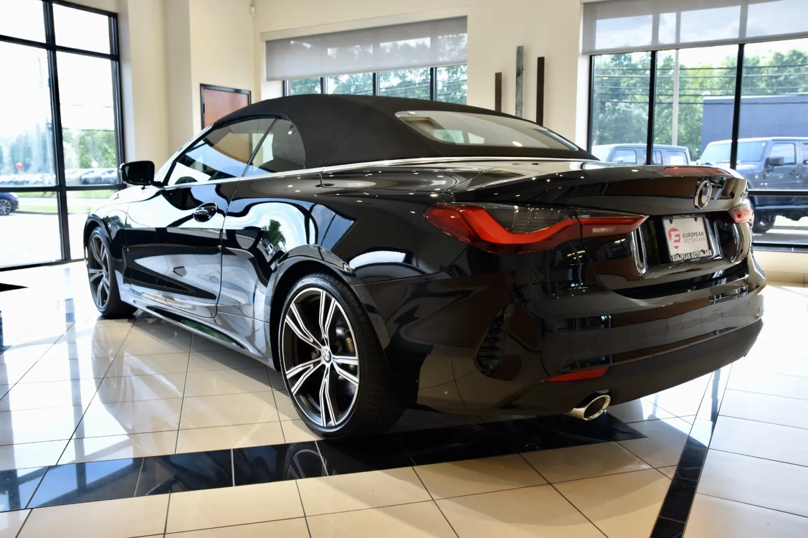 More photos of 2021 BMW 4 Series 430i at European Motorcars, CT