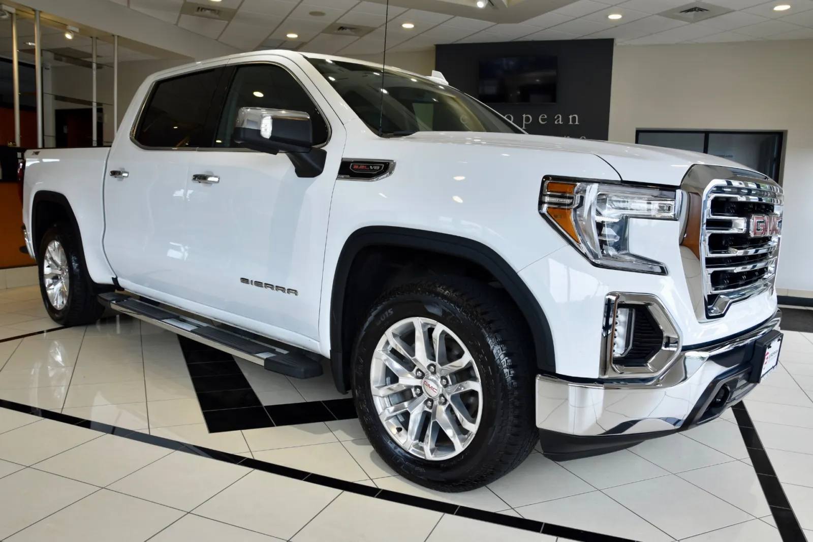White 2021 GMC Sierra 1500 SLT for sale in Middletown, CT