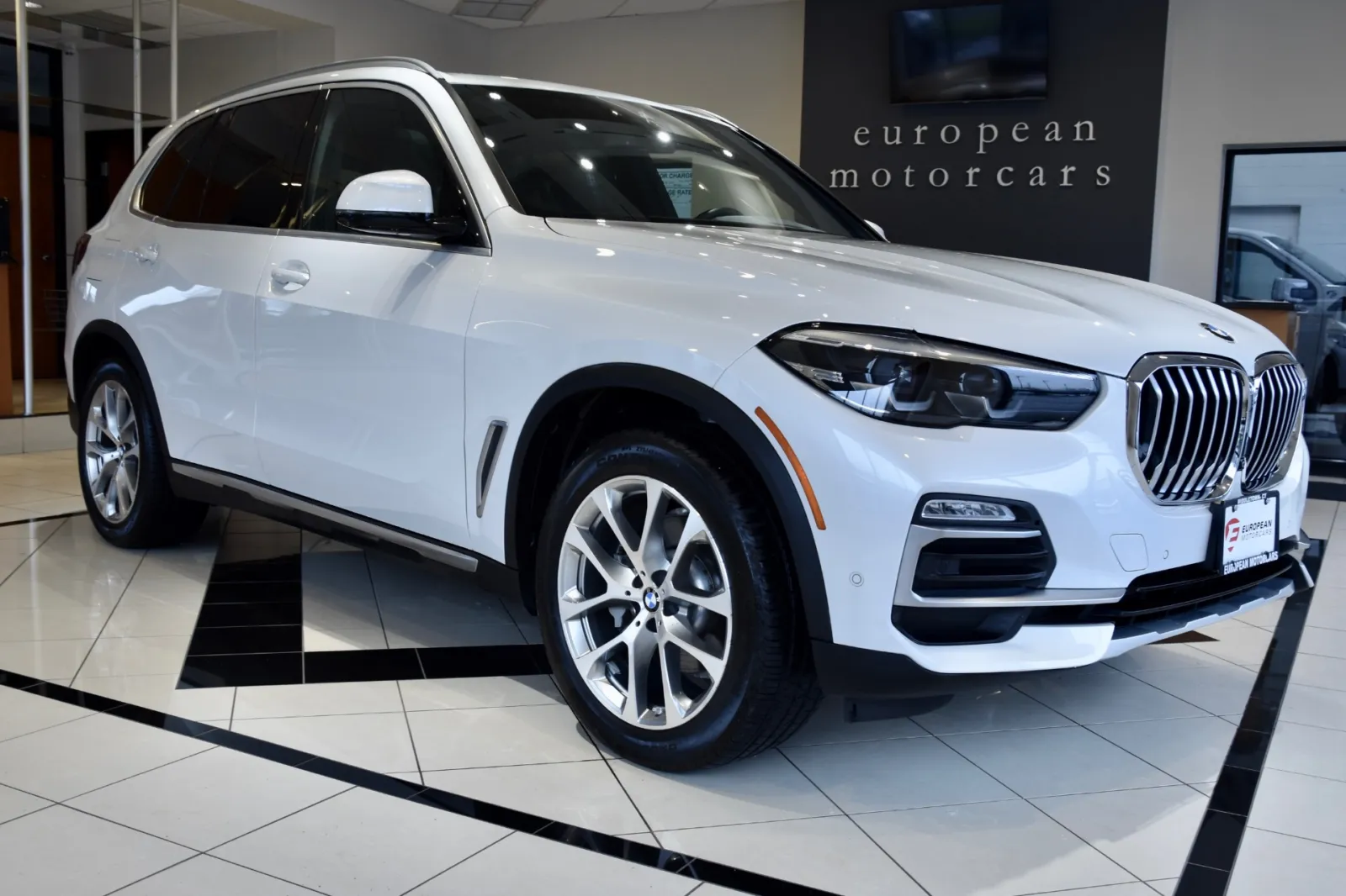 White 2021 BMW X5 xDrive40i for sale in Middletown, CT