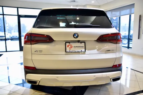 More photos of 2021 BMW X5 xDrive40i at European Motorcars, CT