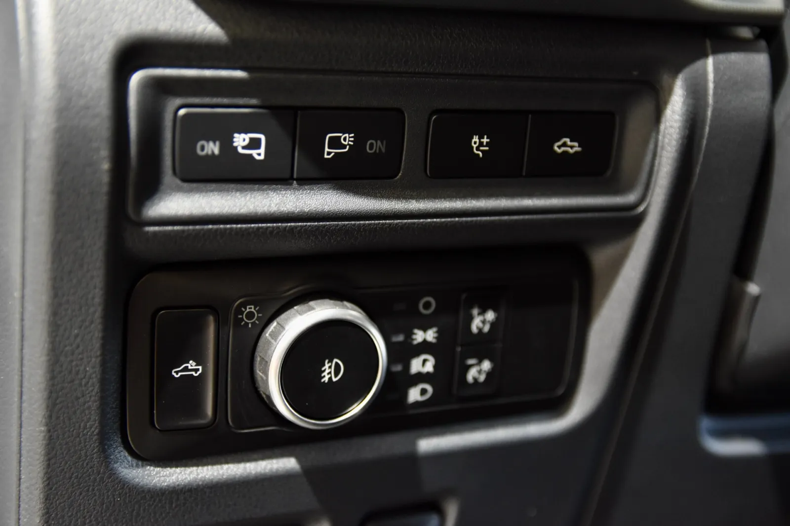 2024 Ford F-150 Raptor - Photo 21