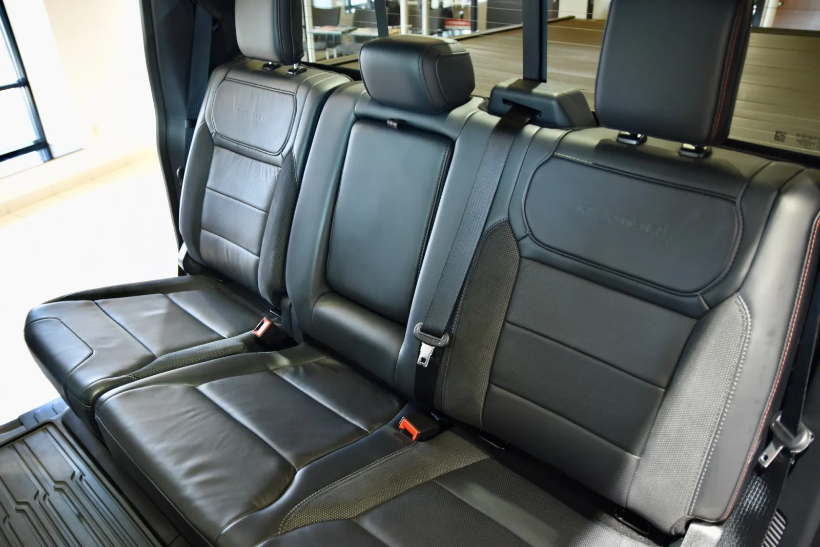 2024 Ford F-150 Raptor - Photo 30