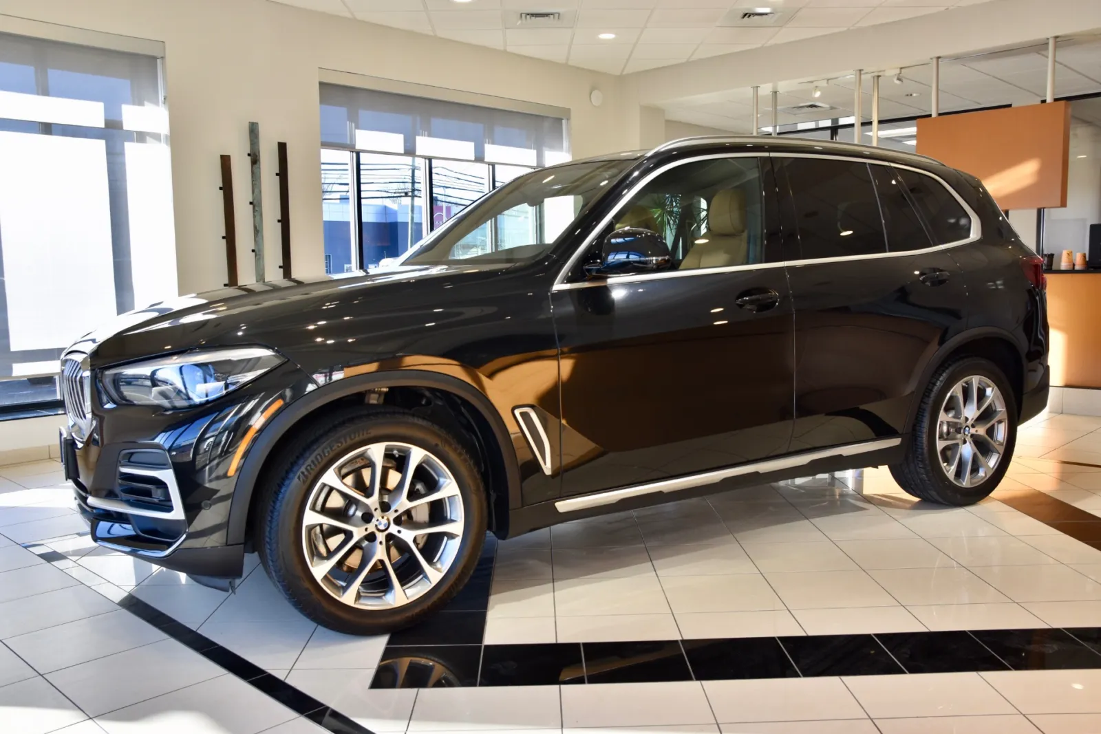 Another view of 2022 BMW X5 xDrive40i for sale in Middletown, CT at European Motorcars