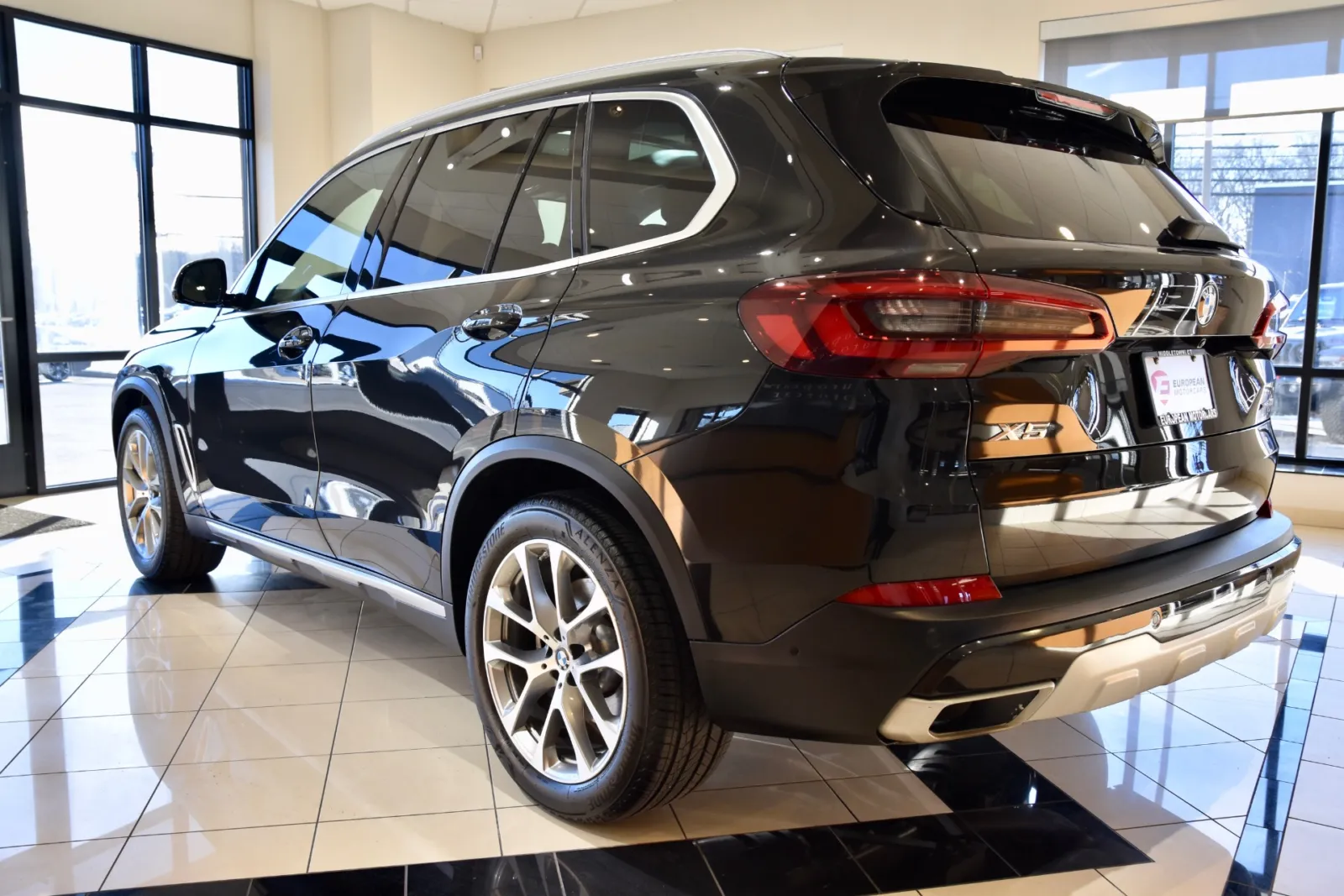More photos of 2022 BMW X5 xDrive40i at European Motorcars, CT