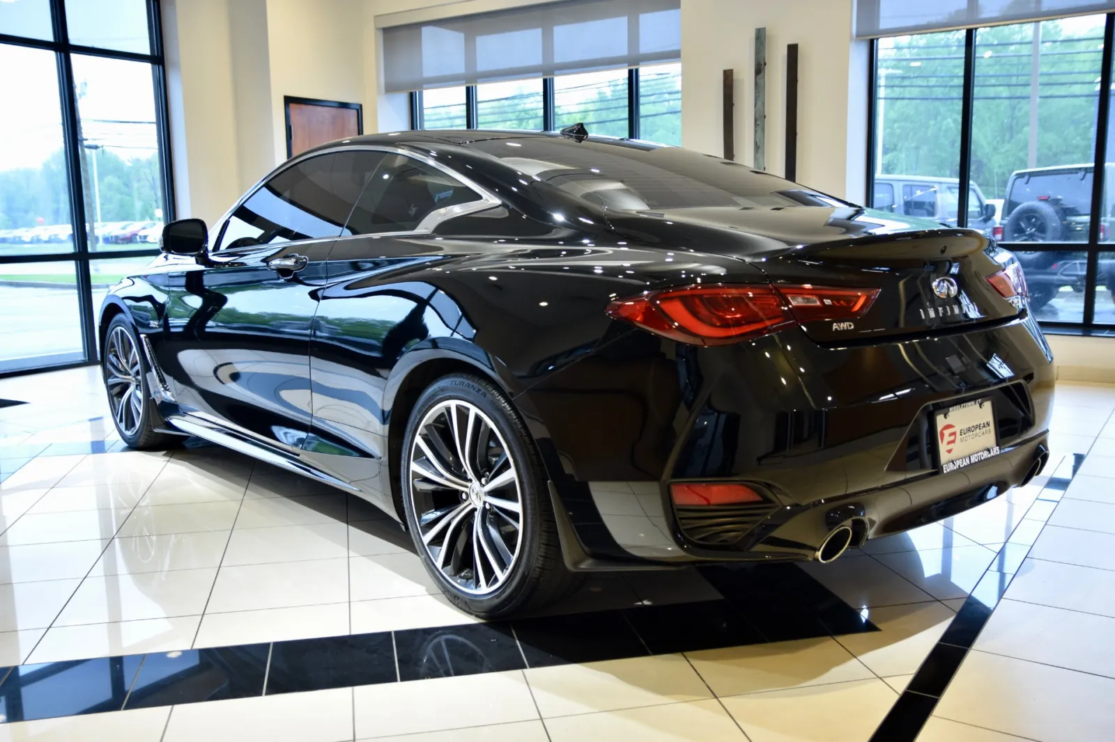 More photos of 2018 INFINITI Q60 Luxe at European Motorcars, CT