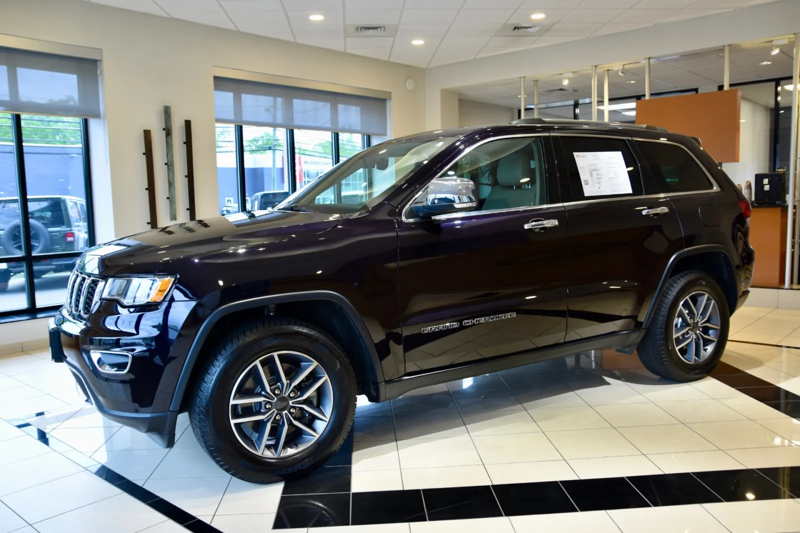 Another view of 2021 Jeep Grand Cherokee Limited for sale in Middletown, CT at European Motorcars
