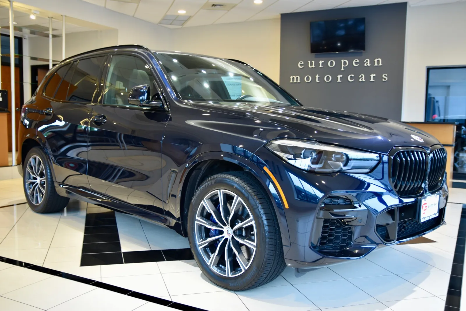 Black 2023 BMW X5 M50i for sale in Middletown, CT