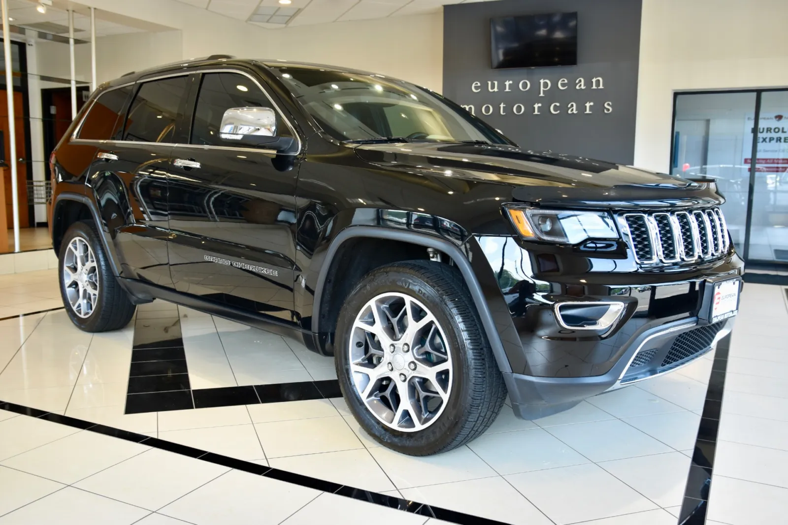 Black 2021 Jeep Grand Cherokee Limited for sale in Middletown, CT