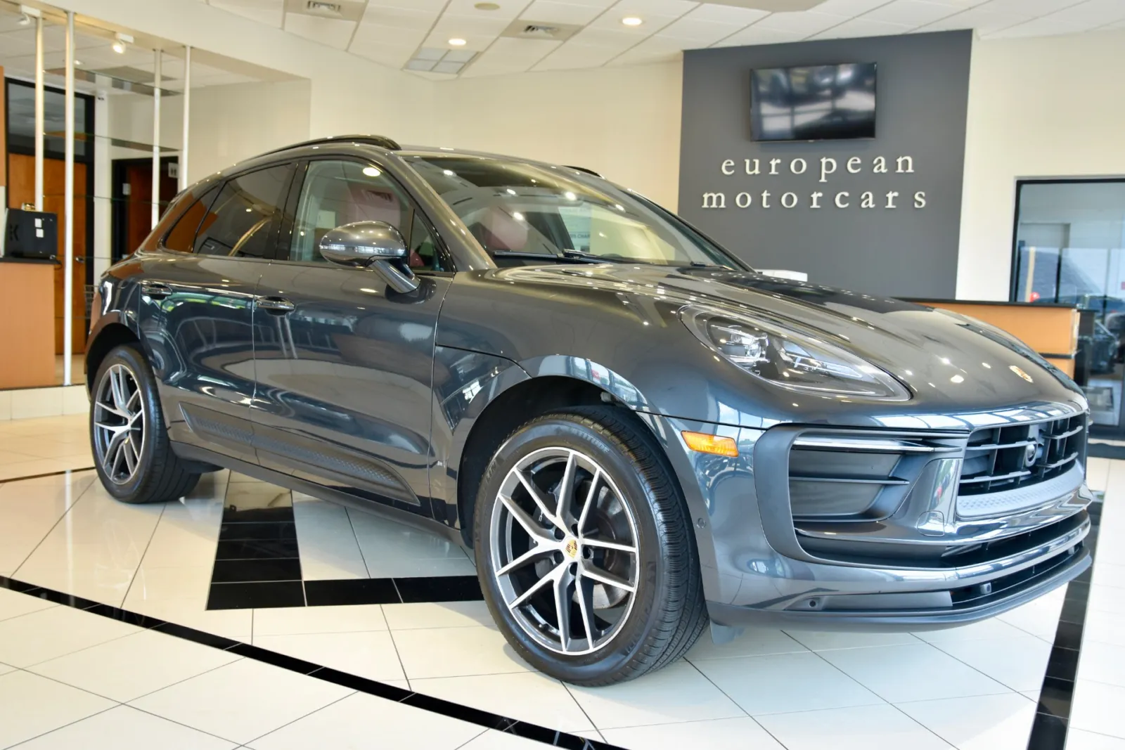 Gray 2022 Porsche Macan for sale in Middletown, CT