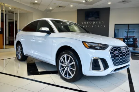 White 2022 Audi SQ5 Sportback Premium for sale in Middletown, CT