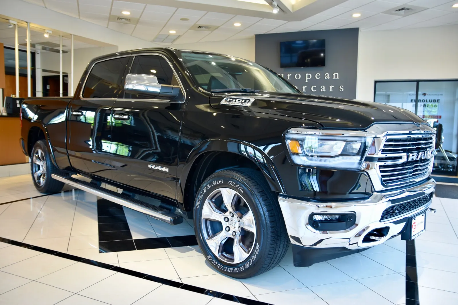 Black 2022 Ram 1500 Laramie for sale in Middletown, CT