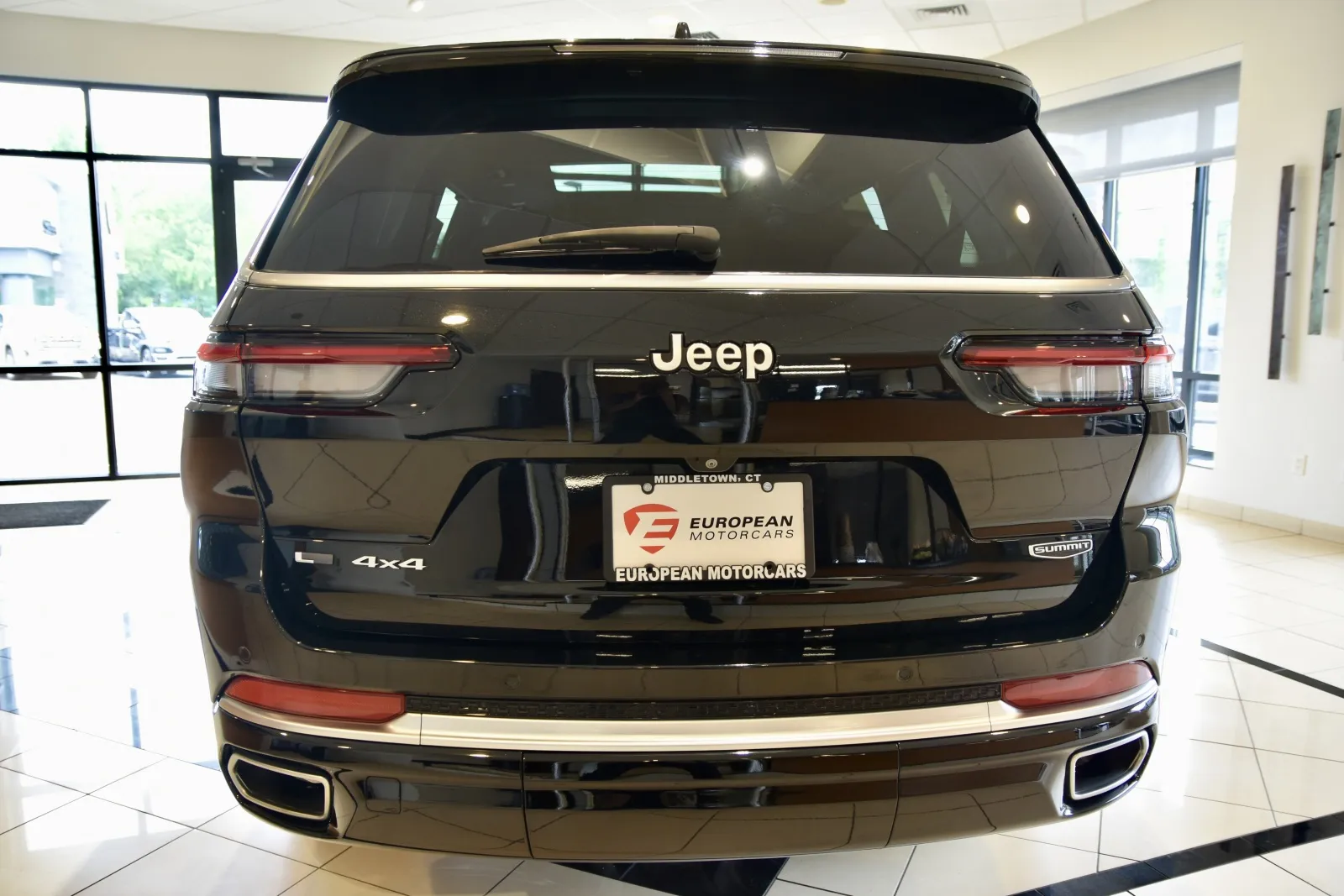 More photos of 2021 Jeep Grand Cherokee L Summit at European Motorcars, CT