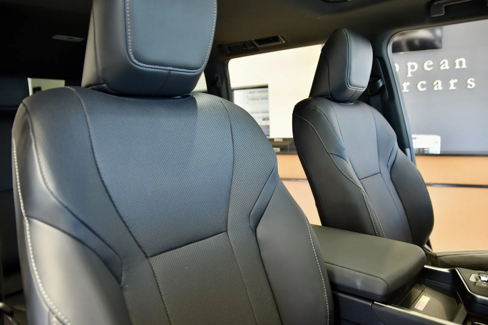 2024 Lexus GX Premium - Photo 31