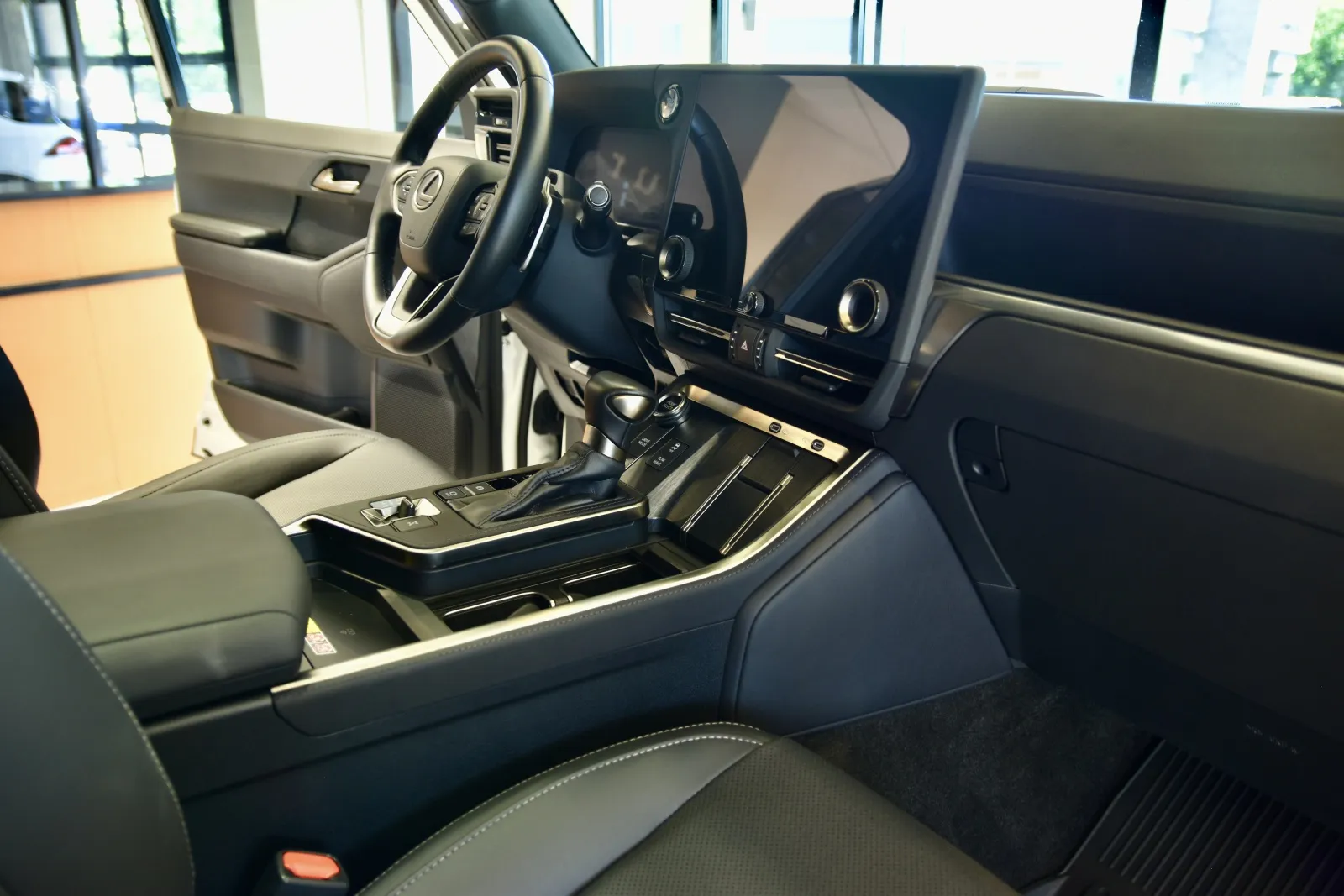 2024 Lexus GX Premium - Photo 30