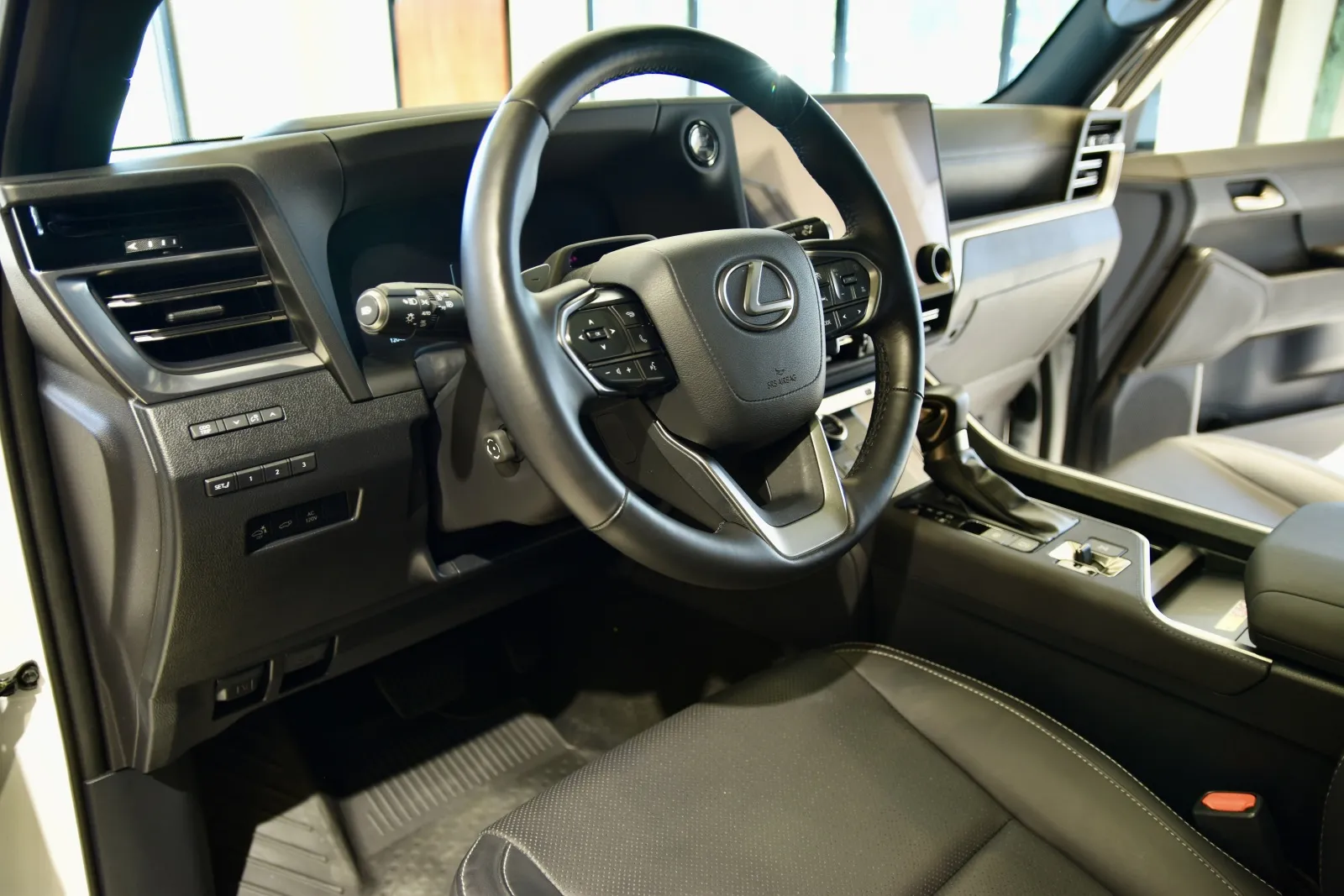 2024 Lexus GX Premium - Photo 12