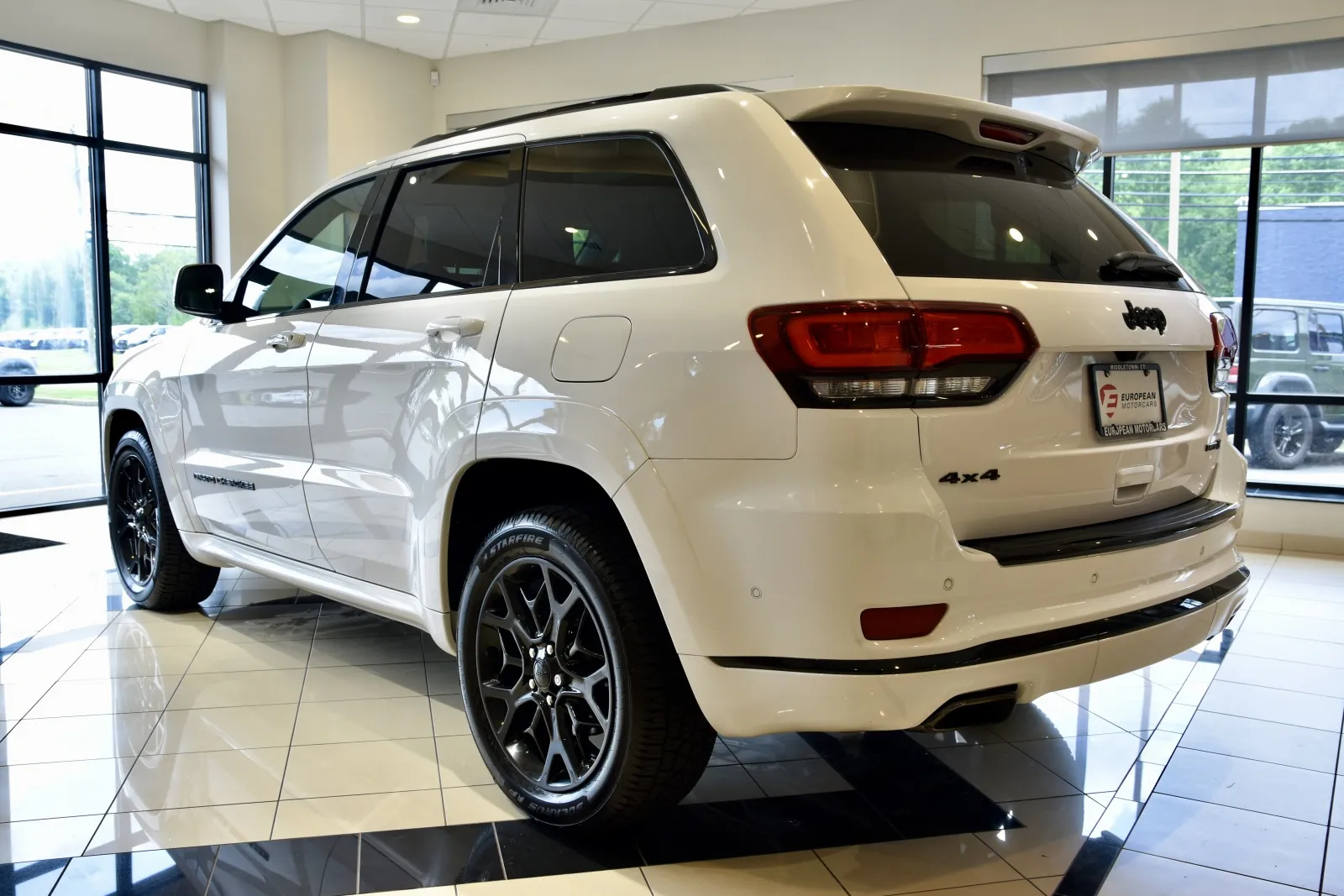 More photos of 2021 Jeep Grand Cherokee Limited X at European Motorcars, CT
