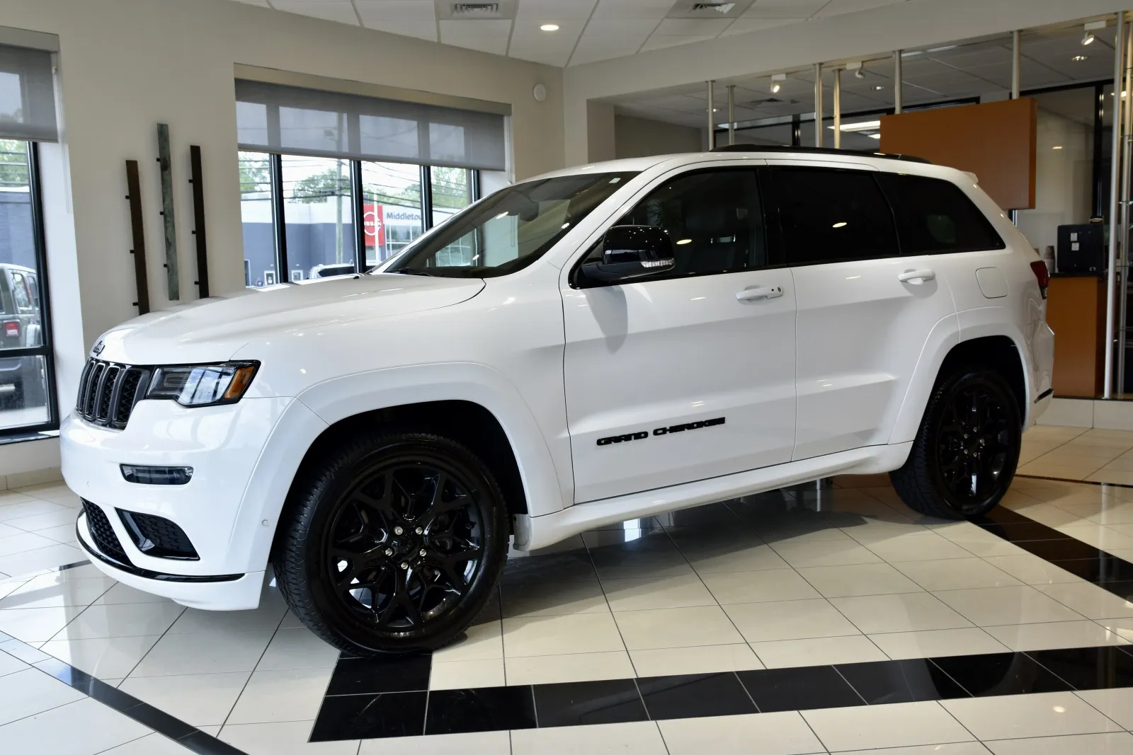 Another view of 2021 Jeep Grand Cherokee Limited X for sale in Middletown, CT at European Motorcars