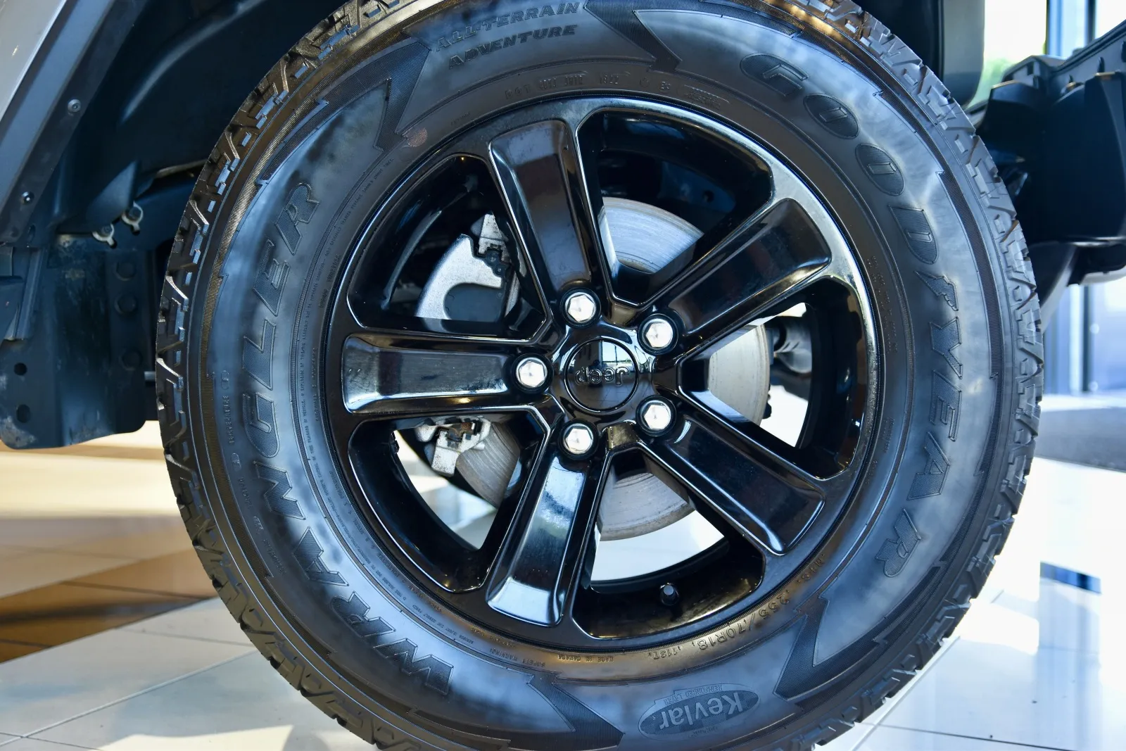 2022 Jeep Wrangler Unlimited Sahara photo 3
