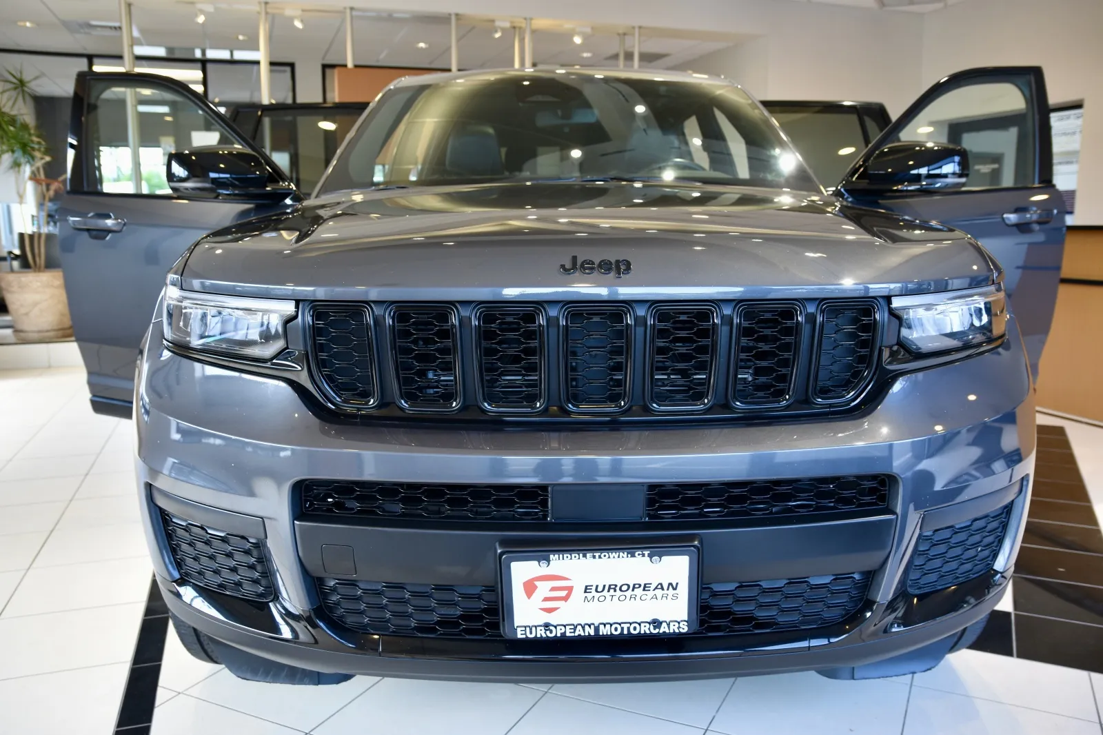 Photos of 2022 Jeep Grand Cherokee L Altitude for sale in Middletown, CT at European Motorcars