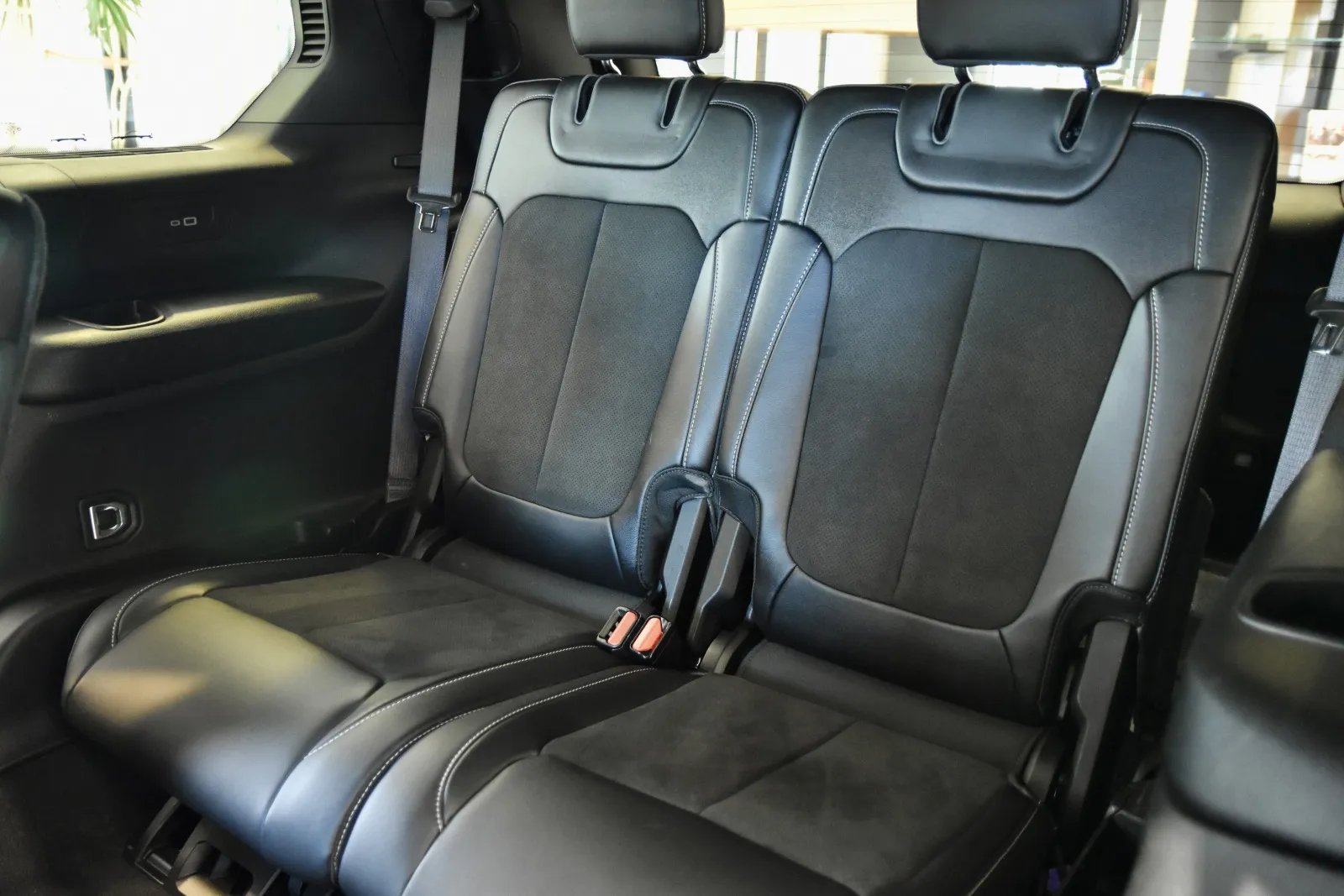 2022 Jeep Grand Cherokee Altitude photo 7