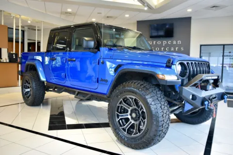 Blue 2021 Jeep Gladiator Overland Rocky Ridge for sale in Middletown, CT
