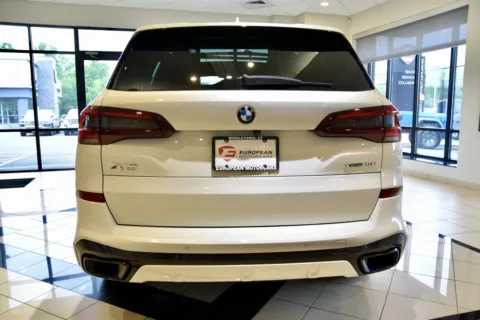 More photos of 2022 BMW X5 M Sport xDrive40i at European Motorcars, CT