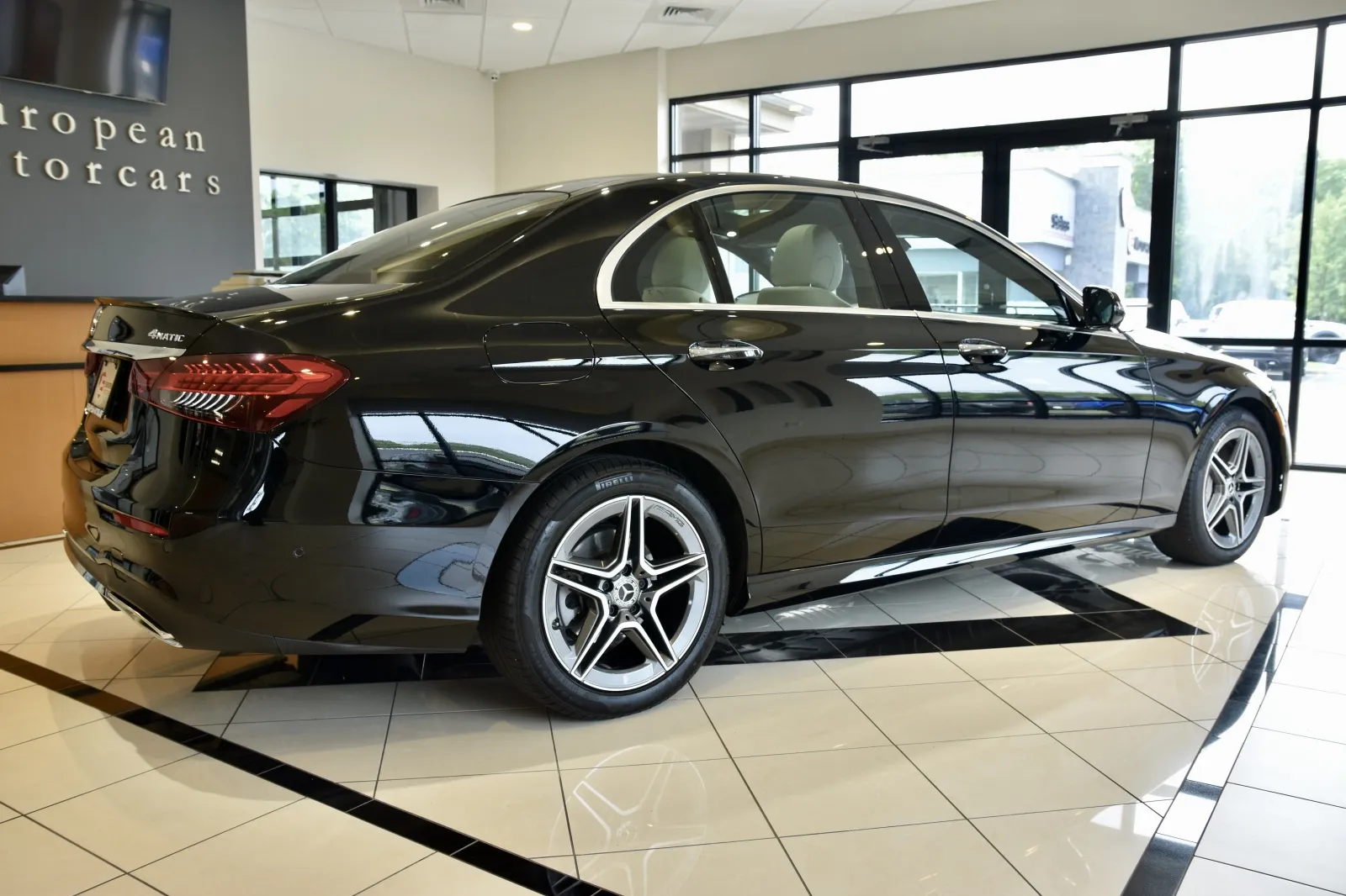 2023 Mercedes Benz E 350 4MATIC photo 19