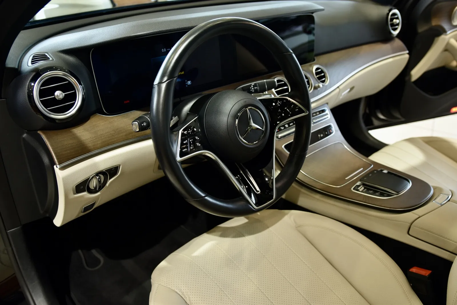 2023 Mercedes Benz E 350 4MATIC photo 21