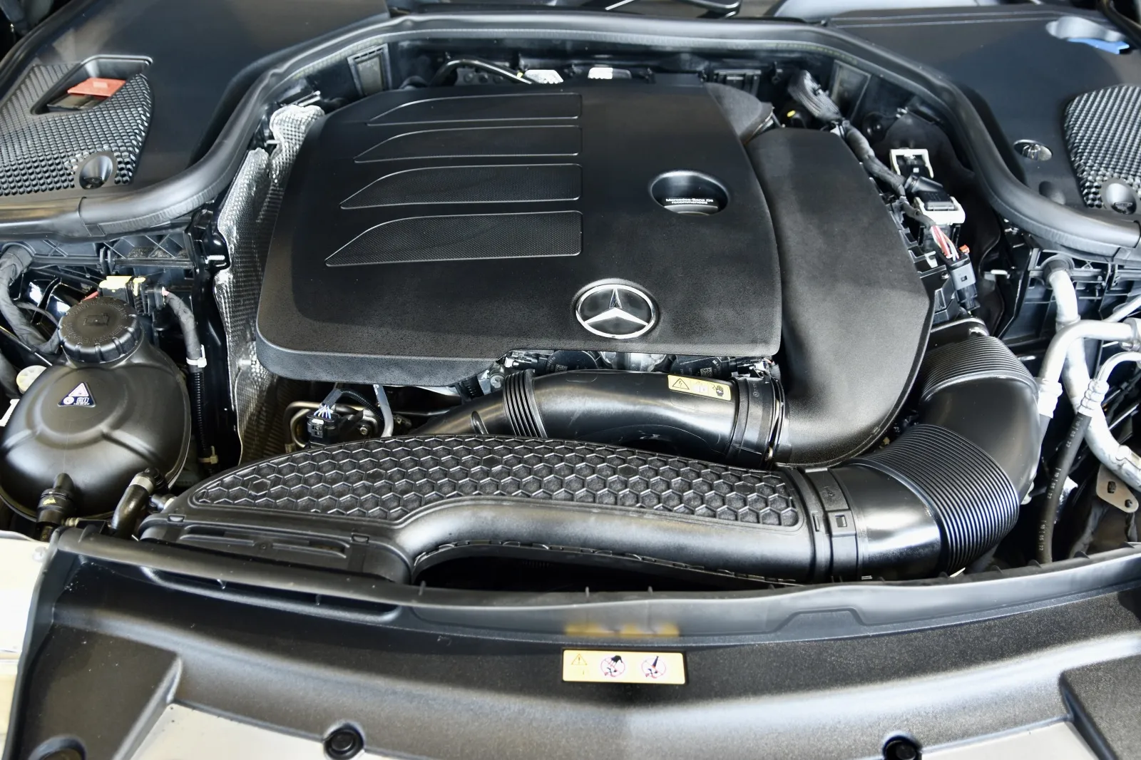 2023 Mercedes Benz E 350 4MATIC photo 17