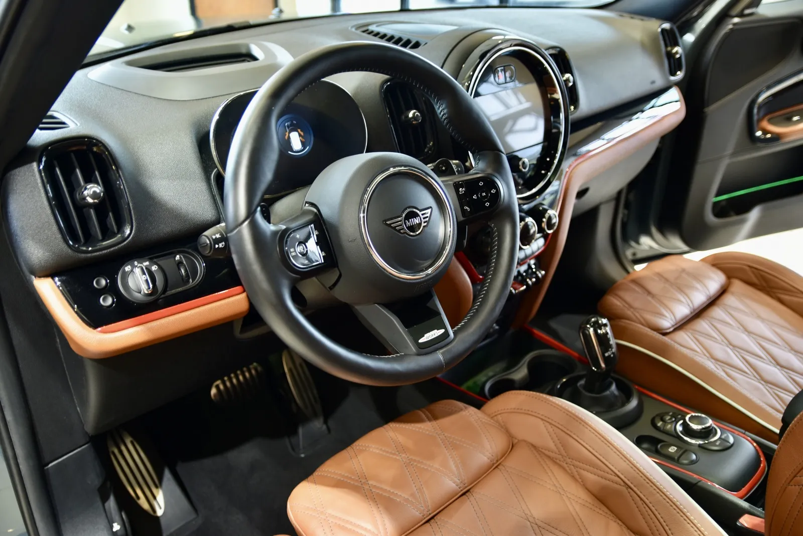 2023 Mini Countryman Classic John Cooper Works ALL4 photo 13