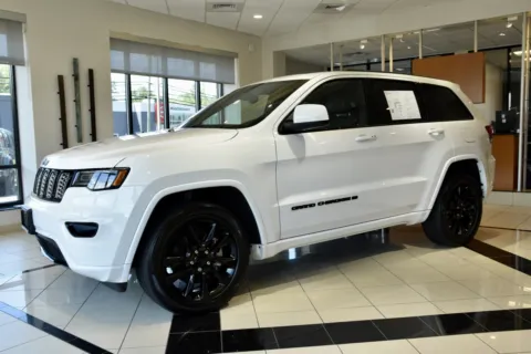 Another view of 2022 Jeep Grand Cherokee WK Laredo X Altitude pkg for sale in Middletown, CT at European Motorcars