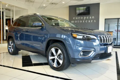 Blue 2019 Jeep Cherokee Limited for sale in Middletown, CT