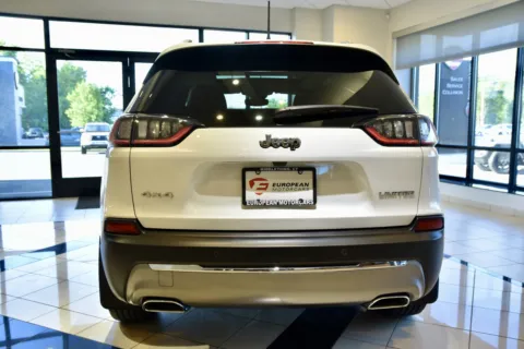 More photos of 2021 Jeep Cherokee Limited at European Motorcars, CT