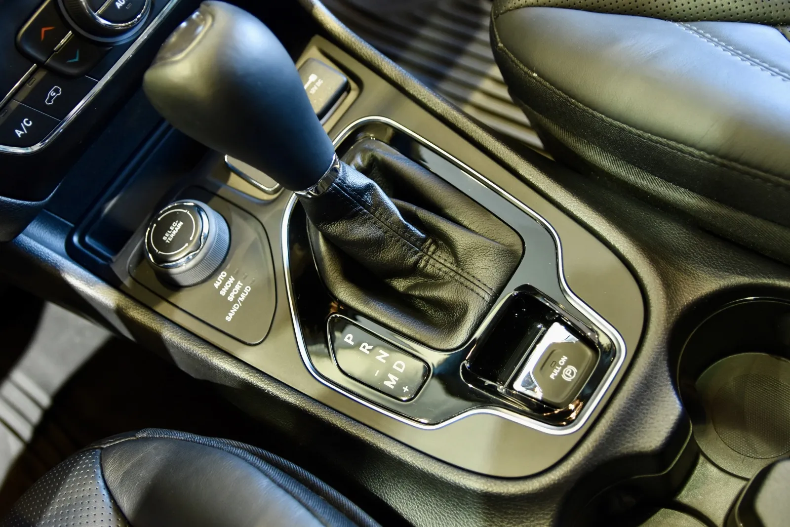 2021 Jeep Cherokee Limited photo 22