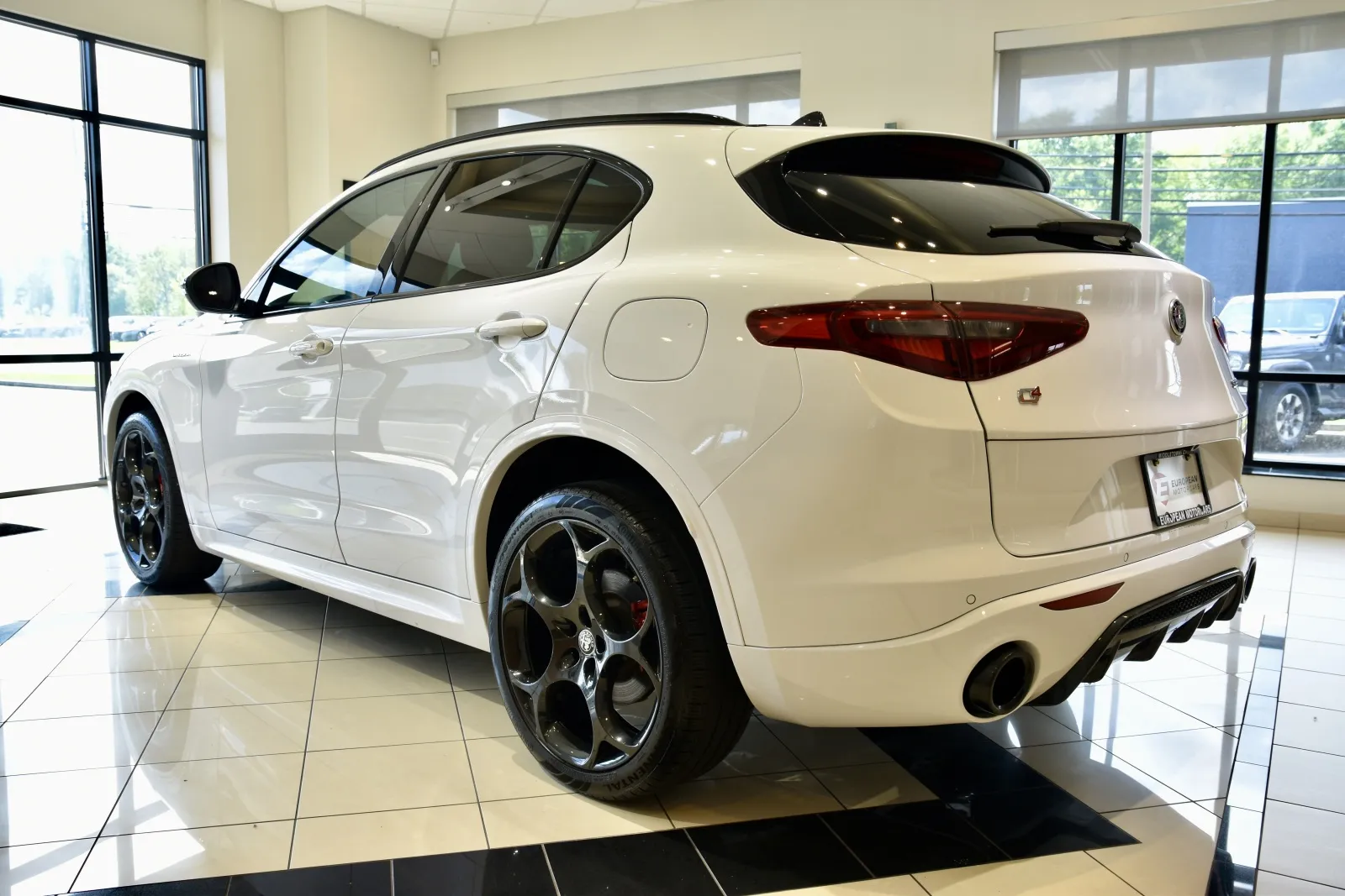 More photos of 2022 Alfa Romeo Stelvio Veloce at European Motorcars, CT