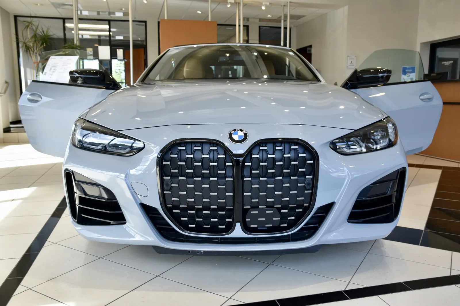 Photos of 2023 BMW 4 Series M440i xDrive for sale in Middletown, CT at European Motorcars